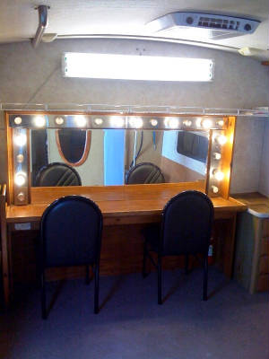 rvdressingroom.jpg